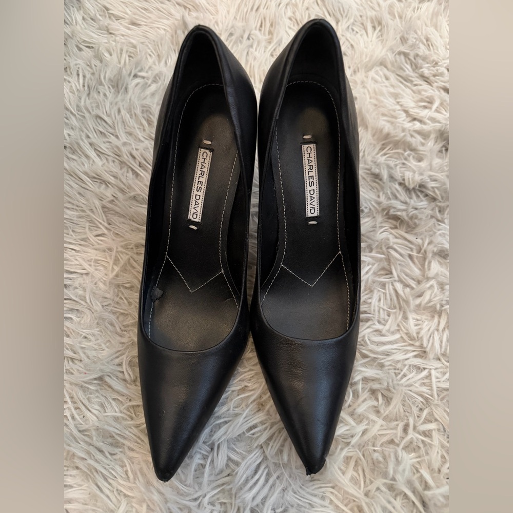 Charles David Black Pointed Toe Heels